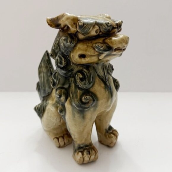 Vintage Shisa Foo Dog Figurine Asisan Ceramic Guardian Lion 8"H x 6"W - Picture 3 of 6